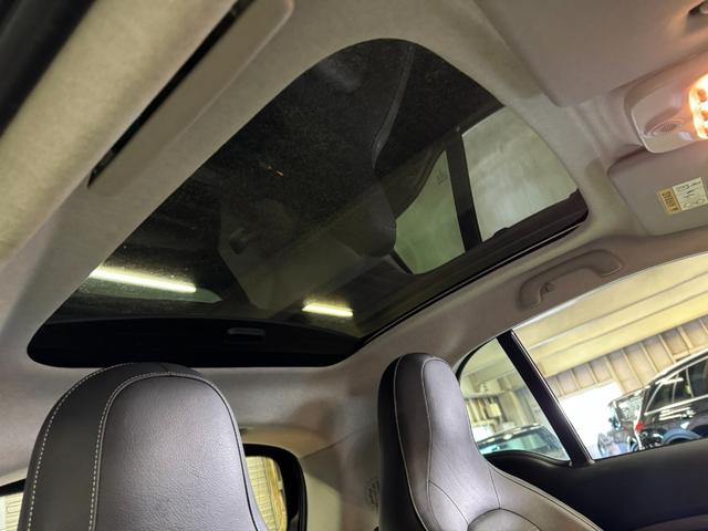 スマートフォーツークーペ ターボ パノラミックガラスルーフ 社外ナビ TV バックカメラ LEDライト 車間距離警告 ブラックレザーシート シートヒーター バックソナー オートクルーズコントロール ETC タコメーター 6か月保証付き(30枚目)