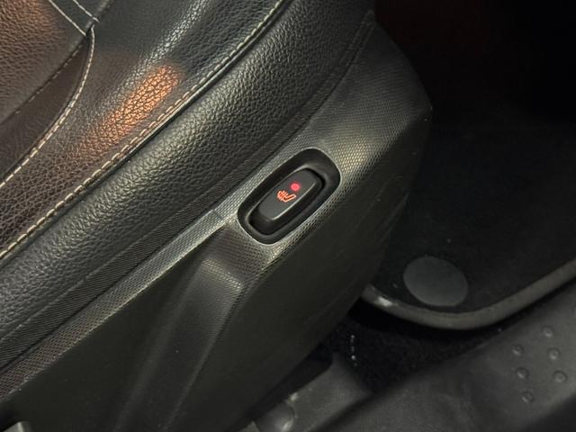 スマートフォーツークーペ ターボ パノラミックガラスルーフ 社外ナビ TV バックカメラ LEDライト 車間距離警告 ブラックレザーシート シートヒーター バックソナー オートクルーズコントロール ETC タコメーター 6か月保証付き(34枚目)