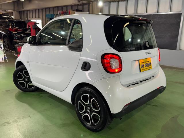 スマートフォーツークーペ ターボ パノラミックガラスルーフ 社外ナビ TV バックカメラ LEDライト 車間距離警告 ブラックレザーシート シートヒーター バックソナー オートクルーズコントロール ETC タコメーター 6か月保証付き(55枚目)