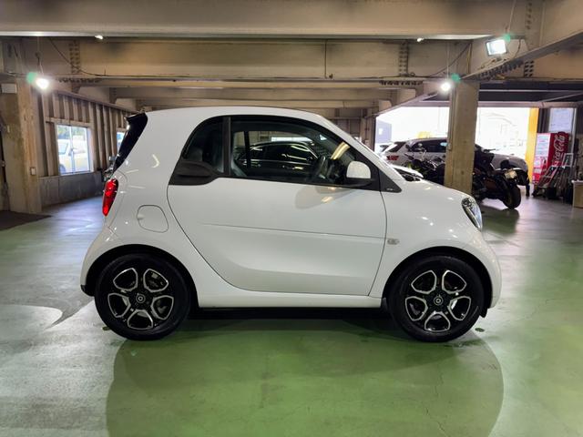 スマートフォーツークーペ ターボ パノラミックガラスルーフ 社外ナビ TV バックカメラ LEDライト 車間距離警告 ブラックレザーシート シートヒーター バックソナー オートクルーズコントロール ETC タコメーター 6か月保証付き(60枚目)