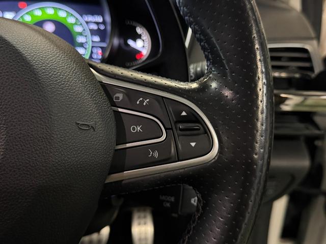 メガーヌ ＧＴ　アルカンターラコンビシート　ＬＥＤヘッドライト　シートヒーター　アップルカープレイ　前後センサー　パーキングアシスト　パドルシフト　液晶メーター　クルコン　ＲＳドライブ　Ｉストップ　６か月保証付き（18枚目）