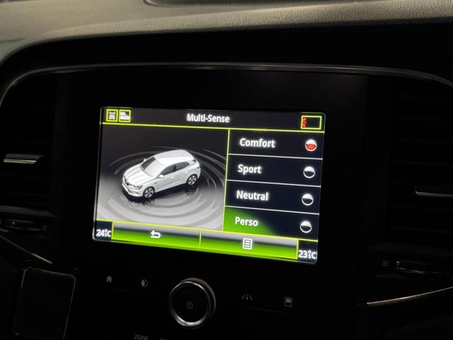 メガーヌ ＧＴ　アルカンターラコンビシート　ＬＥＤヘッドライト　シートヒーター　アップルカープレイ　前後センサー　パーキングアシスト　パドルシフト　液晶メーター　クルコン　ＲＳドライブ　Ｉストップ　６か月保証付き（24枚目）