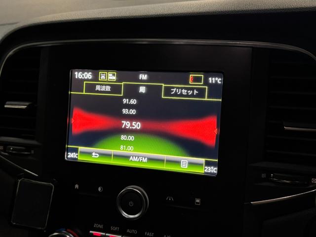 メガーヌ ＧＴ　アルカンターラコンビシート　ＬＥＤヘッドライト　シートヒーター　アップルカープレイ　前後センサー　パーキングアシスト　パドルシフト　液晶メーター　クルコン　ＲＳドライブ　Ｉストップ　６か月保証付き（25枚目）