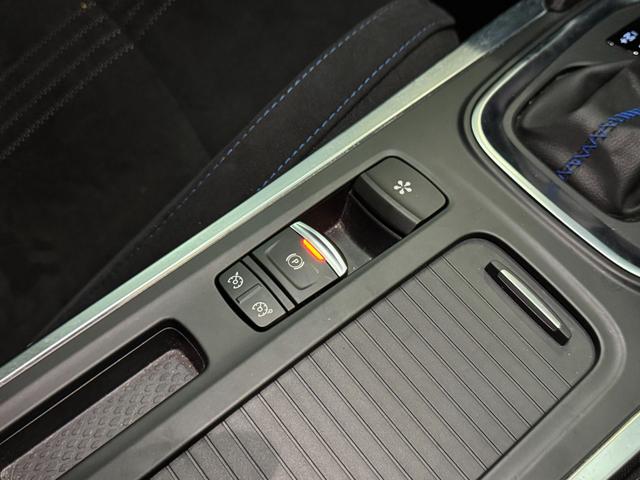 メガーヌ ＧＴ　アルカンターラコンビシート　ＬＥＤヘッドライト　シートヒーター　アップルカープレイ　前後センサー　パーキングアシスト　パドルシフト　液晶メーター　クルコン　ＲＳドライブ　Ｉストップ　６か月保証付き（40枚目）