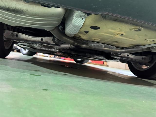 A4 40TFSIスポーツ アダプティブクルーズコントロール ブラックレザーシート パワーシート 4席ヒーター LEDライト パーキングアシスト ナビ地デジ 全方位カメラ ドライブセレクト バーチャルコックピット 6か月保証付き(72枚目)