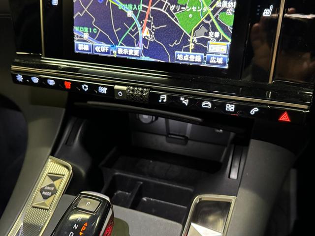 ＤＳ７クロスバック グランシック　ピュアテック　１オーナー　アダプティブクルーズコントロール　パノラマサンルーフ　ブラックレザーシート　アップルカープレイ　ナビ地デジ　バックカメラ　ＬＥＤ　電動リヤゲート　液晶メーター　パドルシフト　６か月保証付き（32枚目）