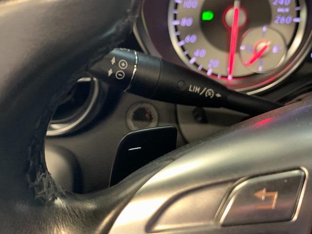 SLK200ブルーエフィシェンシー スポーツ ブラックレザーシート キセノンライト 社外前後コーナーセンサー 純正ナビ地デジ 純正17インチアルミ ETC パドルシフト シートヒーター エアスカーフ 電動オープントップ オートクルーズコントロール(31枚目)