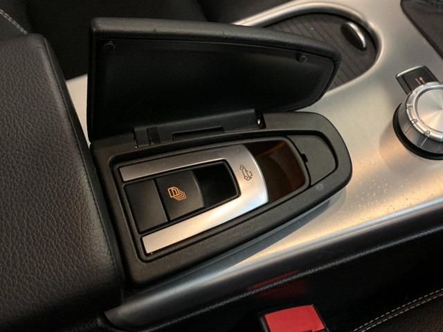 SLK200ブルーエフィシェンシー スポーツ ブラックレザーシート キセノンライト 社外前後コーナーセンサー 純正ナビ地デジ 純正17インチアルミ ETC パドルシフト シートヒーター エアスカーフ 電動オープントップ オートクルーズコントロール(40枚目)