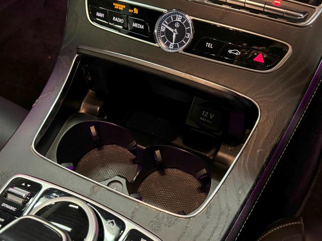 Ｅクラス Ｅ２５０　アバンギャルド　スポーツ　中期型　レザーエクスクルーシブパッケージ　レーダーセーフティパッケージ　エアバランスパッケージ　ナビ地デジ　全方位カメラ　ＬＥＤライト　アップルカープレイ　ブルメスター　電動リアゲート　６か月保証付き（45枚目）