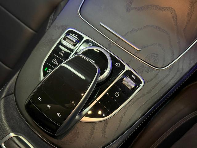 Ｅクラス Ｅ２５０　アバンギャルド　スポーツ　中期型　レザーエクスクルーシブパッケージ　レーダーセーフティパッケージ　エアバランスパッケージ　ナビ地デジ　全方位カメラ　ＬＥＤライト　アップルカープレイ　ブルメスター　電動リアゲート　６か月保証付き（46枚目）