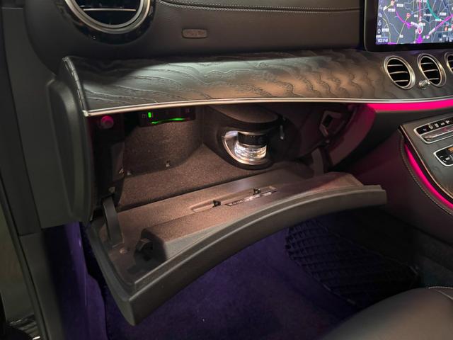 Ｅクラス Ｅ２５０　アバンギャルド　スポーツ　中期型　レザーエクスクルーシブパッケージ　レーダーセーフティパッケージ　エアバランスパッケージ　ナビ地デジ　全方位カメラ　ＬＥＤライト　アップルカープレイ　ブルメスター　電動リアゲート　６か月保証付き（55枚目）