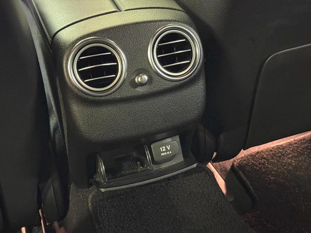 Ｅクラス Ｅ２５０　アバンギャルド　スポーツ　中期型　レザーエクスクルーシブパッケージ　レーダーセーフティパッケージ　エアバランスパッケージ　ナビ地デジ　全方位カメラ　ＬＥＤライト　アップルカープレイ　ブルメスター　電動リアゲート　６か月保証付き（61枚目）