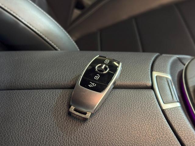 Ｅクラス Ｅ２５０　アバンギャルド　スポーツ　中期型　レザーエクスクルーシブパッケージ　レーダーセーフティパッケージ　エアバランスパッケージ　ナビ地デジ　全方位カメラ　ＬＥＤライト　アップルカープレイ　ブルメスター　電動リアゲート　６か月保証付き（80枚目）