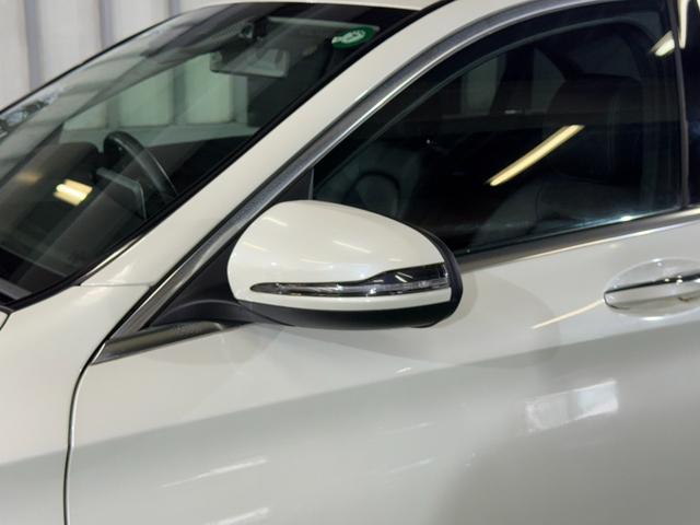 Ｃクラス Ｃ２００アバンギャルド　レザーエクスクルーシブＰ　液晶メーター　レーダーセーフティパッケージ　ブルメスター　パフュームアトマイザー　電動リアゲート　ヘッドアップディスプレイ　ＬＥＤライト　電動リアゲート　６か月保証付き（10枚目）