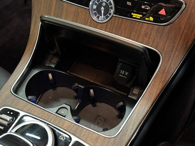 Ｃクラス Ｃ２００アバンギャルド　レザーエクスクルーシブＰ　液晶メーター　レーダーセーフティパッケージ　ブルメスター　パフュームアトマイザー　電動リアゲート　ヘッドアップディスプレイ　ＬＥＤライト　電動リアゲート　６か月保証付き（41枚目）