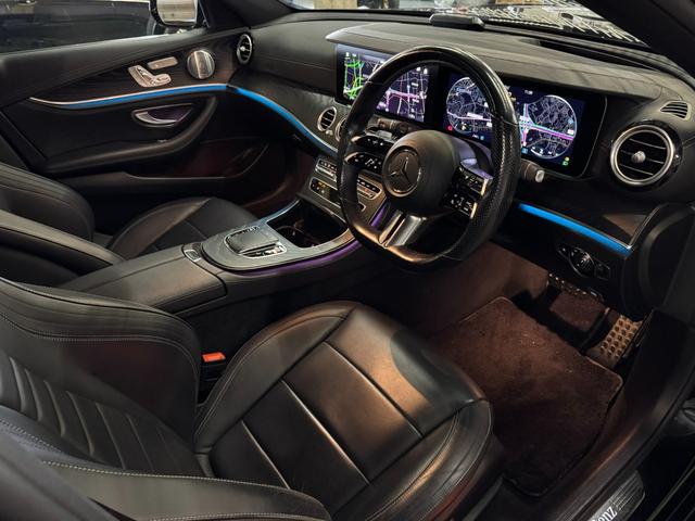 Eクラスステーションワゴン E300 ステーションワゴン スポーツ 1オーナー パノラマサンルーフ レーダーセーフティPKG レザーシート ヘッドアップディスプレイ ナビ地デジ 全方位カメラ 19AW アップルカープレイ ブルメスター エアバランスP 6か月保証付き(40枚目)