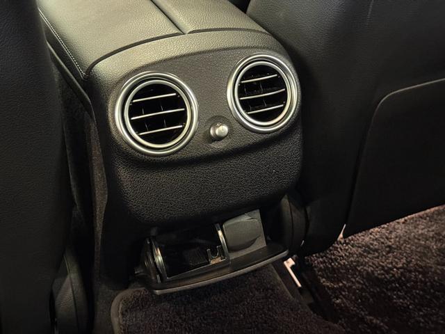 Eクラスステーションワゴン E300 ステーションワゴン スポーツ 1オーナー パノラマサンルーフ レーダーセーフティPKG レザーシート ヘッドアップディスプレイ ナビ地デジ 全方位カメラ 19AW アップルカープレイ ブルメスター エアバランスP 6か月保証付き(52枚目)