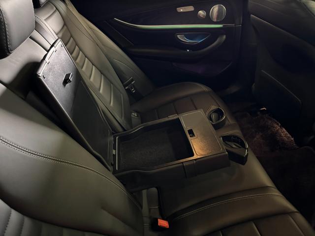 Eクラスステーションワゴン E300 ステーションワゴン スポーツ 1オーナー パノラマサンルーフ レーダーセーフティPKG レザーシート ヘッドアップディスプレイ ナビ地デジ 全方位カメラ 19AW アップルカープレイ ブルメスター エアバランスP 6か月保証付き(58枚目)