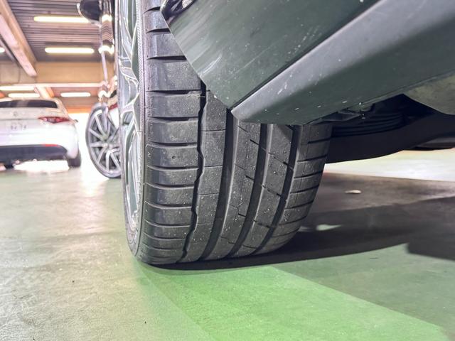 Eクラスステーションワゴン E300 ステーションワゴン スポーツ 1オーナー パノラマサンルーフ レーダーセーフティPKG レザーシート ヘッドアップディスプレイ ナビ地デジ 全方位カメラ 19AW アップルカープレイ ブルメスター エアバランスP 6か月保証付き(71枚目)