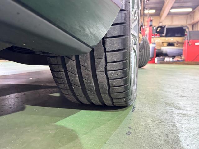 Eクラスステーションワゴン E300 ステーションワゴン スポーツ 1オーナー パノラマサンルーフ レーダーセーフティPKG レザーシート ヘッドアップディスプレイ ナビ地デジ 全方位カメラ 19AW アップルカープレイ ブルメスター エアバランスP 6か月保証付き(73枚目)