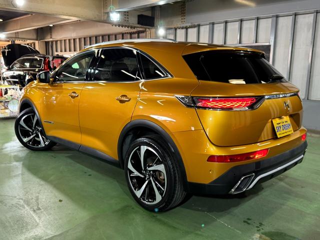 ＤＳ７クロスバック グランシック　ブルーＨＤｉ　アダプティブクルーズコントロール　アクティブセーフティブレーキ　ナビ地デジ　バックカメラ　黒革エアシート　ベンチレーション　液晶メーター　ＬＥＤライト　電動リアゲート　パドルシフト　６か月保証付き（68枚目）