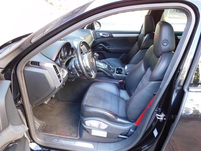 GTS V8 正規D車 スポーツクロノPKG ガラスSR 専用インテリア シートヒーター 純正ナビ地デジBカメラ PAS 電動Rゲート PASM スポーツエグゾースト Power Craft製マフラー 社外22インチAW 赤キャリパー 禁煙車(23枚目)