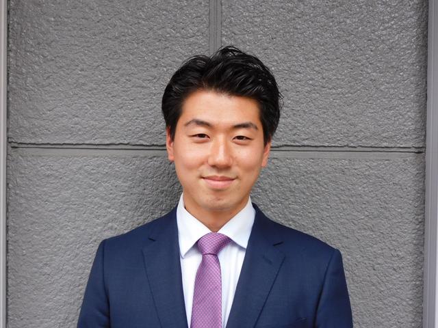 カイエン Ｅｈｖ　Ｖ６ターボ　右Ｈ正規Ｄ車　パノラミックＲ　スポクロ　エクステリアＰＫＧ　黒革　全席Ｓヒーター　ＰＣＭナビ　全周Ｃ＆ＰＡＳ　ＡＣＣ＆ＬＣＡ　ＬＥＤライト　電動ゲート　ソフトクローズＤ　エントリーＤ　コンフォートＡ　ＰＡＳＭ　専用キャリパー　２１ＡＷ　禁煙（46枚目）