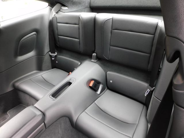 911 911カレラ4S 後期型 7速PDK スポーツクロノPKG 水平対向6気筒ツインターボ 右H正規D車 黒革 Sヒーター PCMナビ BOSE Bカメラ&PAS バイキセノンHL 電動格納ミラー PASM&PTV+ 赤キャリパー 純正20AW(ブラック) 禁煙(34枚目)
