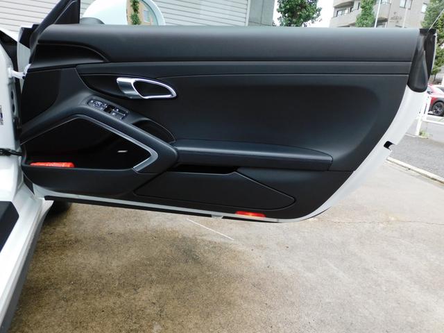 911 911カレラ4S 後期型 7速PDK スポーツクロノPKG 水平対向6気筒ツインターボ 右H正規D車 黒革 Sヒーター PCMナビ BOSE Bカメラ&PAS バイキセノンHL 電動格納ミラー PASM&PTV+ 赤キャリパー 純正20AW(ブラック) 禁煙(35枚目)