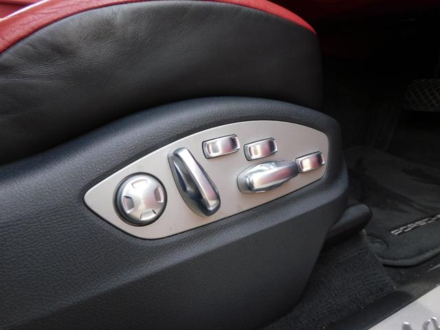 PORSCHE MACAN MACAN TURBO