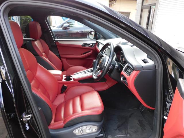 PORSCHE MACAN MACAN TURBO