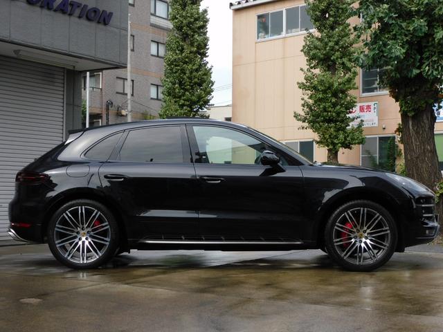 PORSCHE MACAN MACAN TURBO