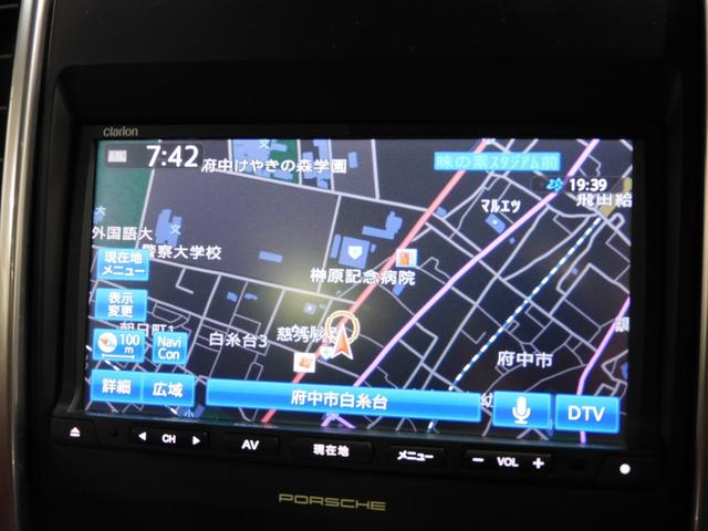 カイエン ターボ 後期型 右H正規D スポクロ パノラマR 赤革 全席Sヒーター 18way電動アダプティブシート 純正ナビ BOSE 純正Rエンター Bカメラ&PAS ACC LEDヘッドライト エントリーD PASMエアサス 赤キャリパー 純正21AW(8枚目)