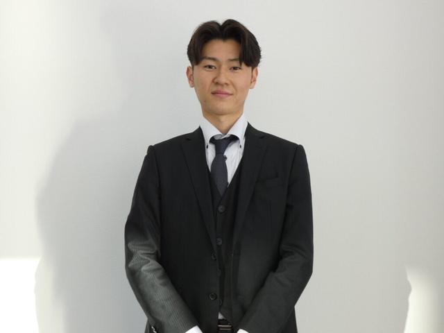 セールスアドバイザーの齋藤　蓮と申します。お車を選ぶにあたり、ご家族構成や使用用途によって選択車種が大きく変わるかと思います。しっかりと打ち合わせさせて頂き、精一杯ご提案させて頂きます！