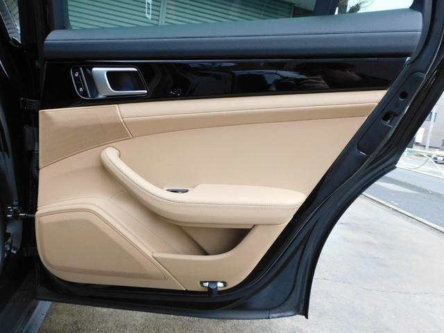 ���C���Z���T�[�@�E�n���h���@�|���V�F���K�f�B�[���[��