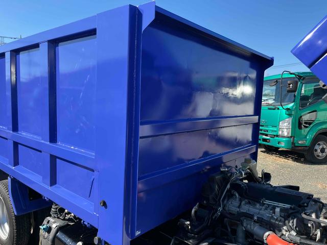 キャンター ３ｔ積み深ダンプ　５速ＭＴ　荷台容積５．４立米　３ｔ積み土砂禁ダンプ　５速ＭＴ　車検Ｒ８年１０月２６日　塗装済み車両　ＥＴＣ付　荷台内寸長３０５幅１６０高１１１ｃｍ　容積５．４立米　リヤ観音開き　車両総重量６１８５キロ（41枚目）