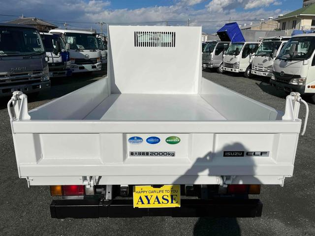 エルフトラック 2t積み全低床ダンプ 5速MT 4ナンバー 全塗装済み 2tダンプ 全低床ボディー 5速MT 4ナンバー車 全塗装済み 荷台極東開発製DD02ー31 荷台内寸長305幅160高32cm リヤ荷台床面地上高85cm 車両総重量4855キロ 5t限定免許対応(24枚目)