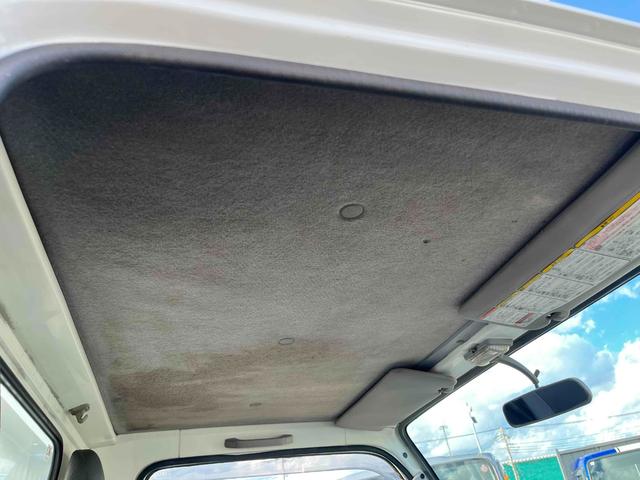 エルフトラック 2t積み全低床ダンプ 5速MT 4ナンバー 全塗装済み 2tダンプ 全低床ボディー 5速MT 4ナンバー車 全塗装済み 荷台極東開発製DD02ー31 荷台内寸長305幅160高32cm リヤ荷台床面地上高85cm 車両総重量4855キロ 5t限定免許対応(53枚目)