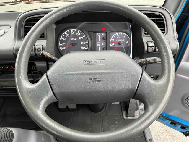 エルフトラック パワーゲート付ワイドロング3t積み平ボディー スムーサーAT ワイドロング3t積み平床ボディー スムーサーAT 車検R8年9月25日 荷台内寸長435幅200高68cm 荷台床面鉄板敷き 左右アオリ上下分割式 楽々ゲート付 新明和製アーム式PG付 タイヤ山7分(15枚目)