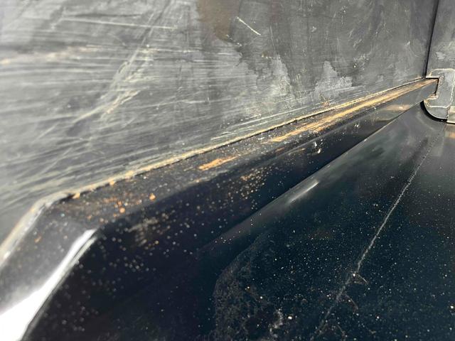 キャンター ダンボール回収歴車　２．３５ｔ積プレス式パッカー車４．９立米　ダンボール回収歴車　２．３５ｔ積プレス式パッカー車　５速ＭＴ　バックカメラ付　モリタエコノス製４．９立米　荷箱型式ＰＡ５５Ｈ　連続スイッチ　汚水タンク付　車両総重量６６８５キロ（9枚目）