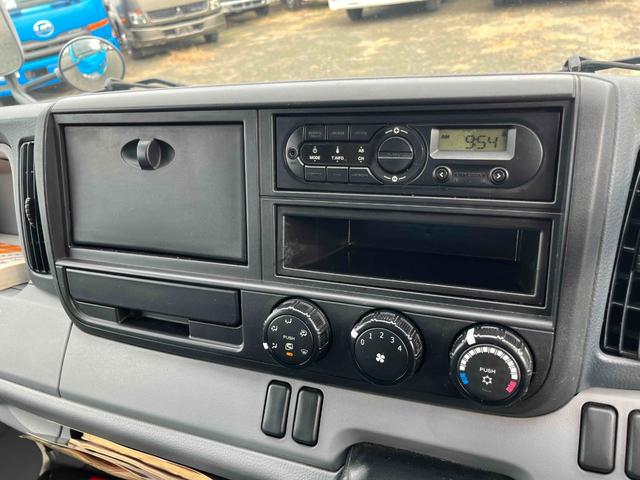 キャンター ダンボール回収歴車　２．３５ｔ積プレス式パッカー車４．９立米　ダンボール回収歴車　２．３５ｔ積プレス式パッカー車　５速ＭＴ　バックカメラ付　モリタエコノス製４．９立米　荷箱型式ＰＡ５５Ｈ　連続スイッチ　汚水タンク付　車両総重量６６８５キロ（54枚目）