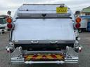 ２．６ｔ積プレス式パッカー車　新明和７．４立米　２．６ｔ積プレス式パッカー車　５速ＭＴ　ＥＴＣ　バックカメラ付　新明和製Ｇ－ＰＸ　タンク床面ステンレス　容積７．４立米　連続スイッチ　ステンレス汚水タンク　コンテナ反転装置付　車両総重量７９８５ｋｇ（25枚目）