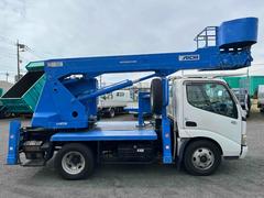 レンタカーとして使用されていた車両なので、整備歴面ご安心頂けるかと思います♪車両総重量６，９９５キロ！現準中型免許、旧普通免許（８ｔ限定）で運転可能！ 3