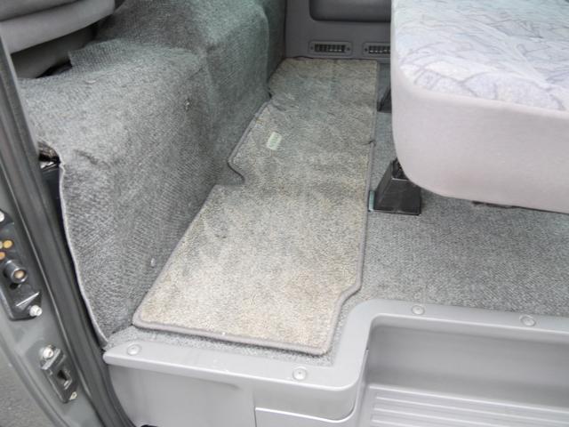 当店代車 Wエアコン付5人乗低床 オートマ車 当館代車使用中(62枚目)