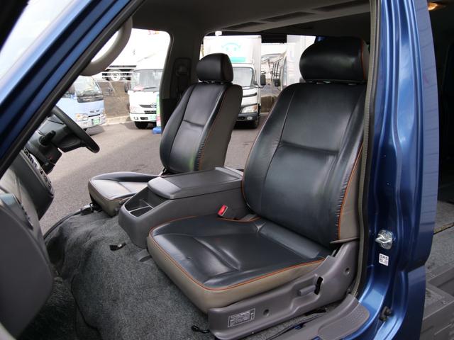 キャラバンコーチ 　２人乗り　１ナンバー普通貨物車　構造変更済　リアシート取外し　５ドア　積載量３５０ｋｇ　普通ＡＴ免許　　Ｗエアコン温度管理　荷室長さ２７０ｃｍ荷室　大型ルーフキャリア付　２．４Ｌガソリン　ＮＯＸ適合（75枚目）