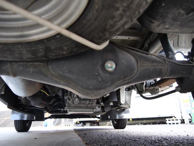 日産 NT100クリッパートラック パネルバン 両側スライド 日産 NT100クリッパートラック パネルバン 両側スライド