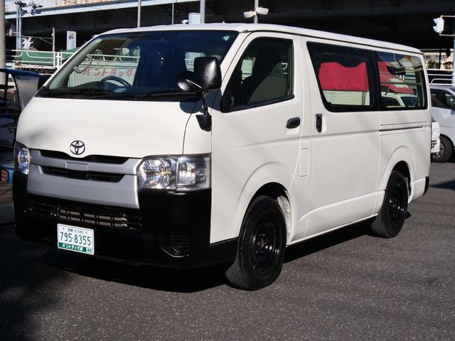 ハイエースバン ロングＤＸ　４ドア　荷室長さ３００ｃｍ助手席前倒し長さ３８５ｃｍ荷室床ビニール床フック６カ所あり　３人乗　禁煙者東京都内ワンオーナー車　全記録簿有すべてトヨタディーラー点検整備　ＴＳＳプリクラ車線逸脱警報（46枚目）