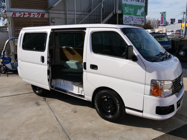 キャラバン ロングＤＸ　５ドア両側スライドドア　ＡＴ６人乗　可倒式リアシートあり　ナビＥＴＣ付Ｂｌｕｅｔｏｏｔｈ　オーディオ　ハンズフリー電話機能　　タイミングベルト無しガソリンエンジン　助手席前倒し時長尺荷物長さ３７５ｃｍ（29枚目）