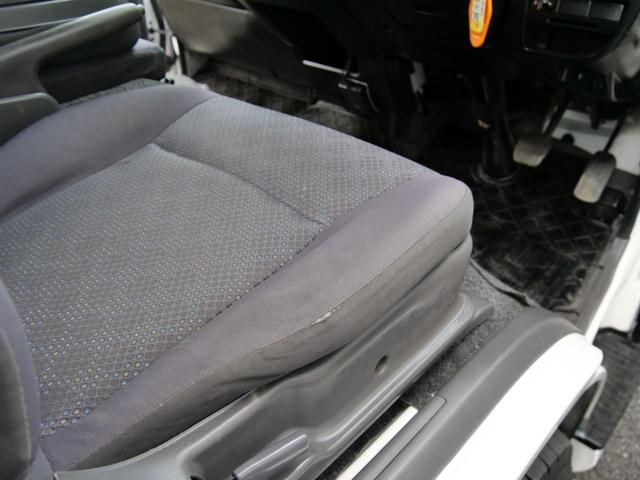 キャラバン ロングＤＸ　５ドア両側スライドドア　ＡＴ６人乗　可倒式リアシートあり　ナビＥＴＣ付Ｂｌｕｅｔｏｏｔｈ　オーディオ　ハンズフリー電話機能　　タイミングベルト無しガソリンエンジン　助手席前倒し時長尺荷物長さ３７５ｃｍ（54枚目）