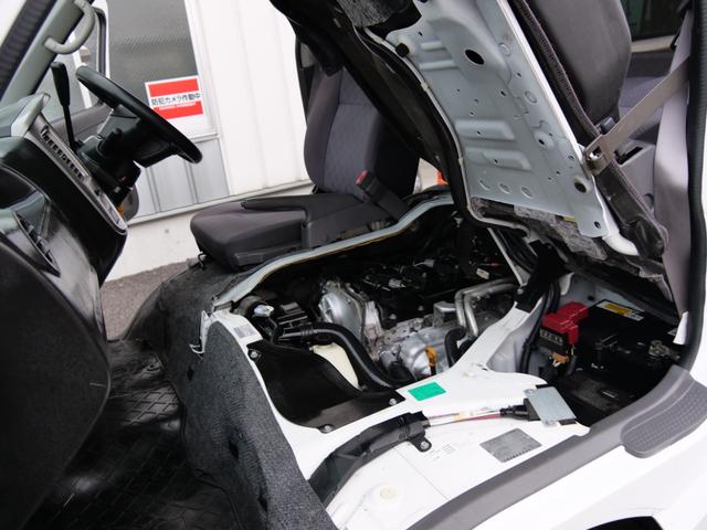 キャラバン ロングＤＸ　５ドア両側スライドドア　ＡＴ６人乗　可倒式リアシートあり　ナビＥＴＣ付Ｂｌｕｅｔｏｏｔｈ　オーディオ　ハンズフリー電話機能　　タイミングベルト無しガソリンエンジン　助手席前倒し時長尺荷物長さ３７５ｃｍ（69枚目）